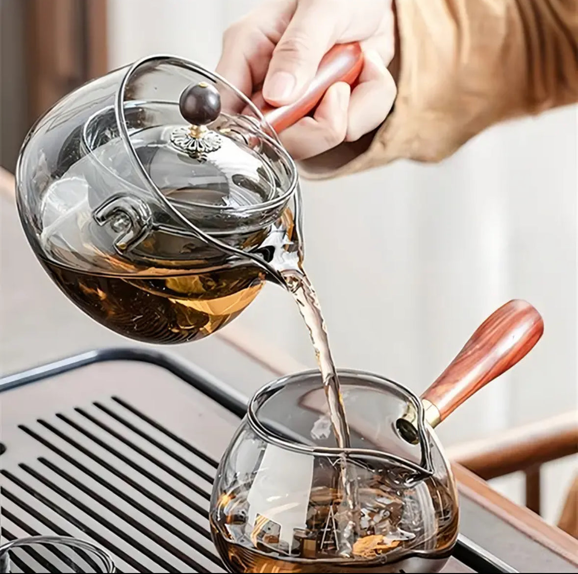 1pc Clear Borosilicate Glass Tea Pot – 500ML Heat-Resistant with Side Handle & Rotatable Infuser