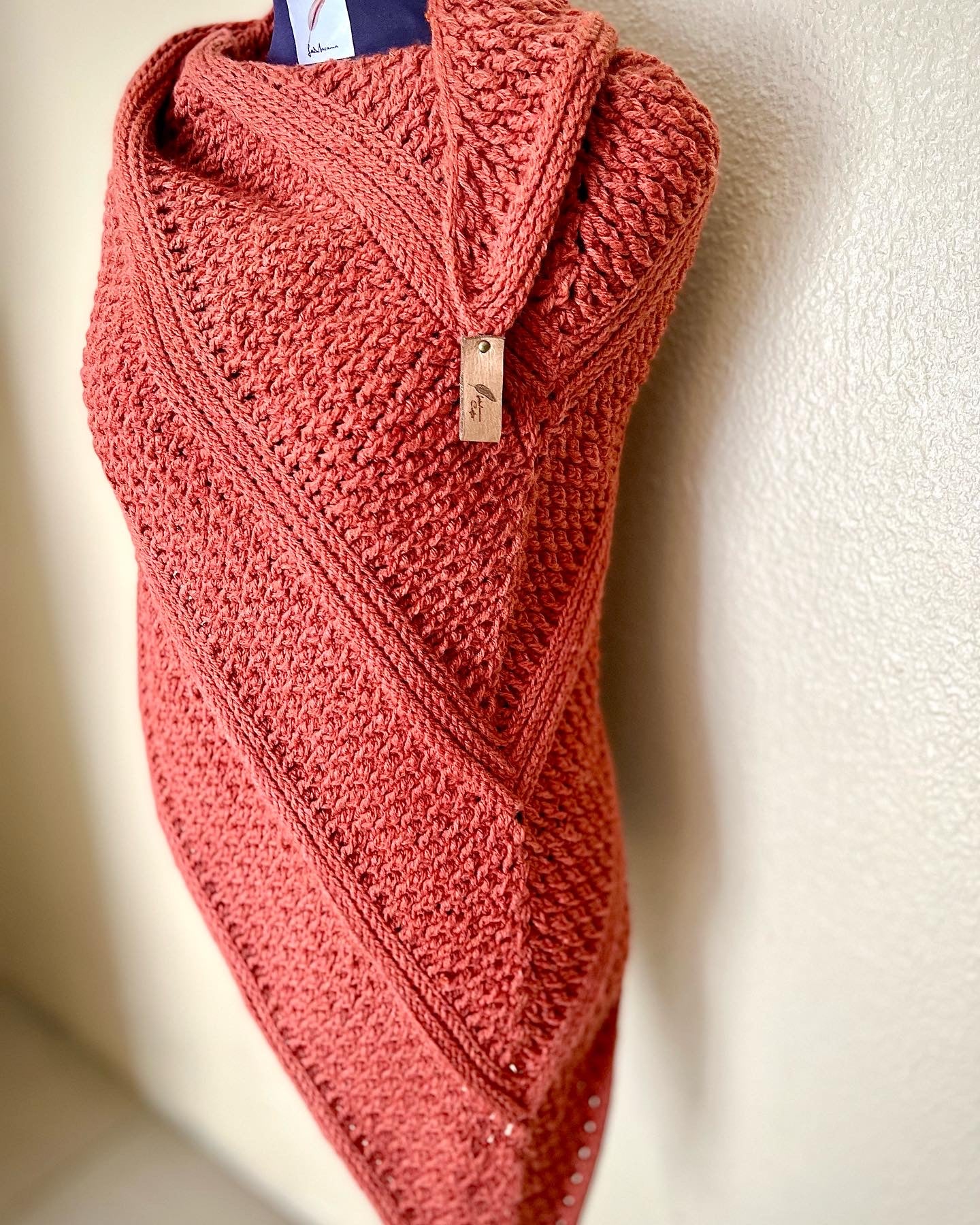 Crochet cosmopolitan shawl
