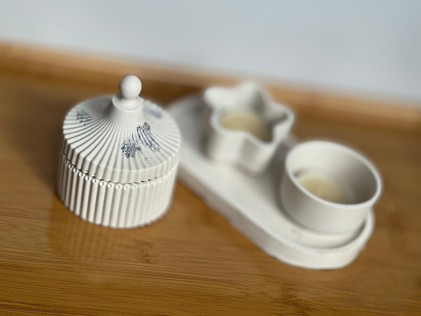 Gypsum candle holder and trinket bowl