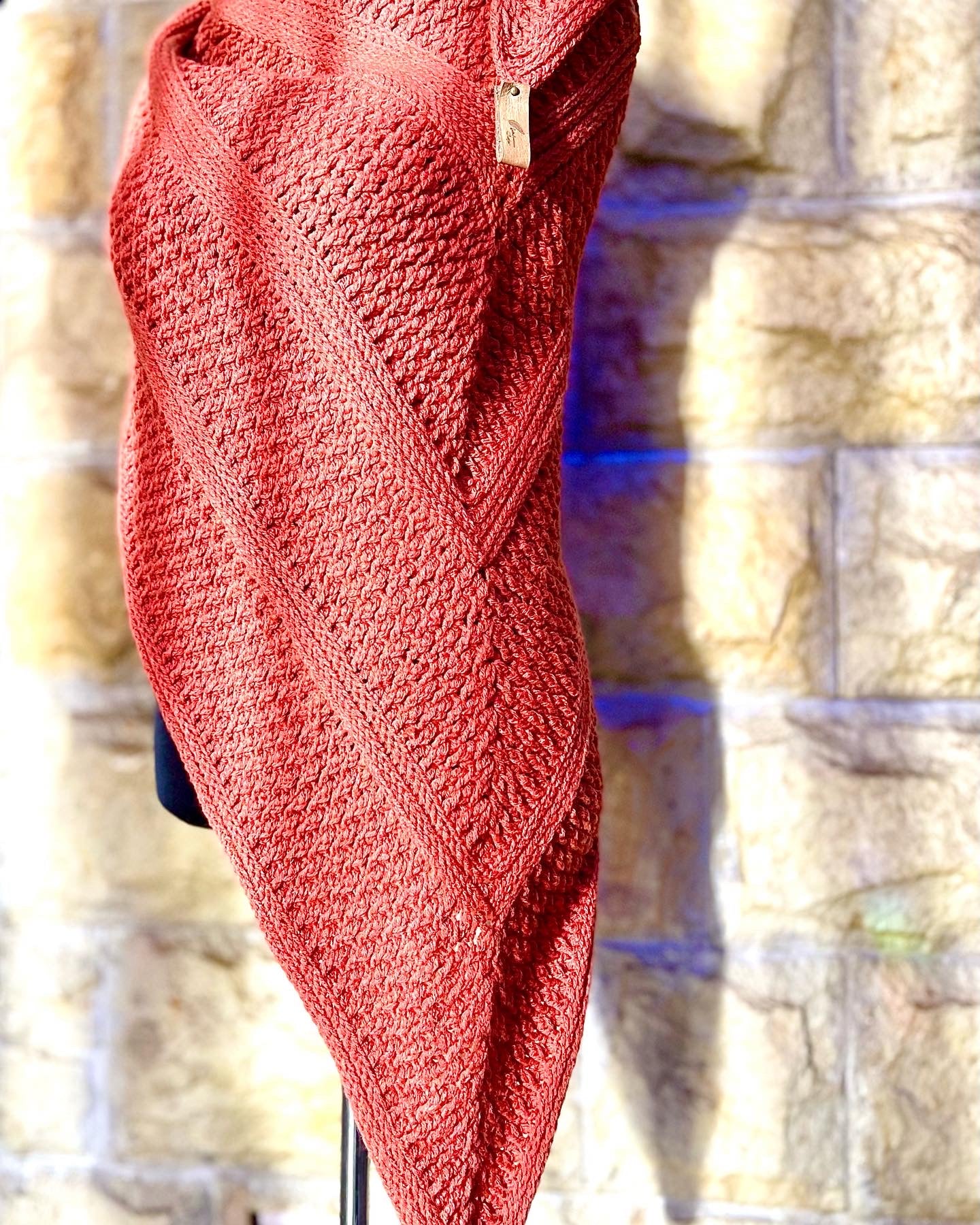 Crochet cosmopolitan shawl