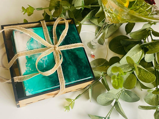 Victorian tray and coaster set